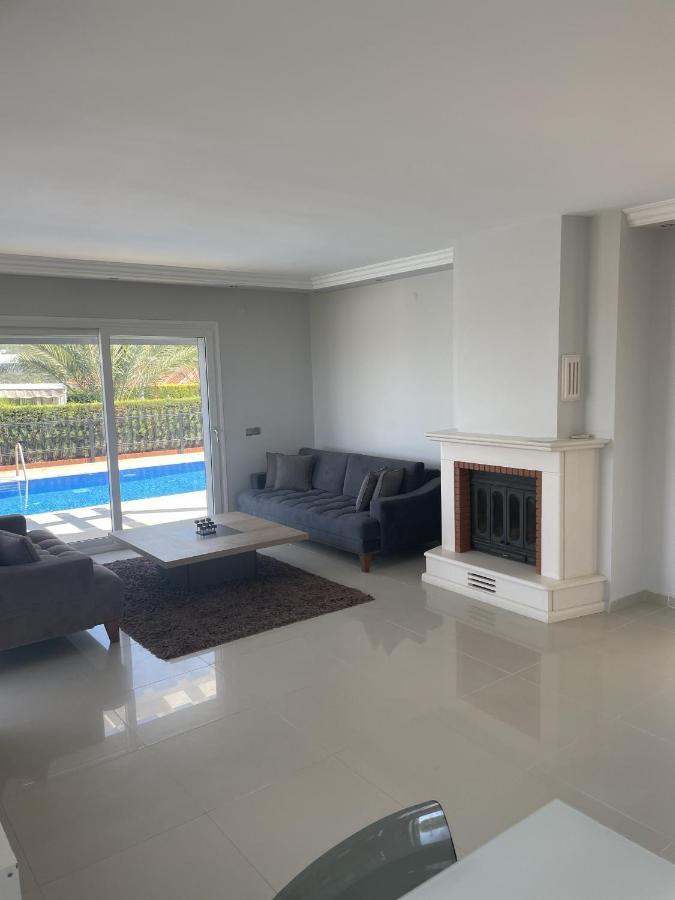 Luxury Villa With Amazing View, Çeşme Εξωτερικό φωτογραφία