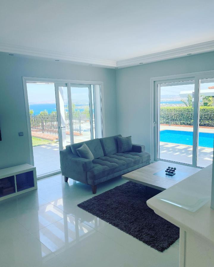 Luxury Villa With Amazing View, Çeşme Εξωτερικό φωτογραφία