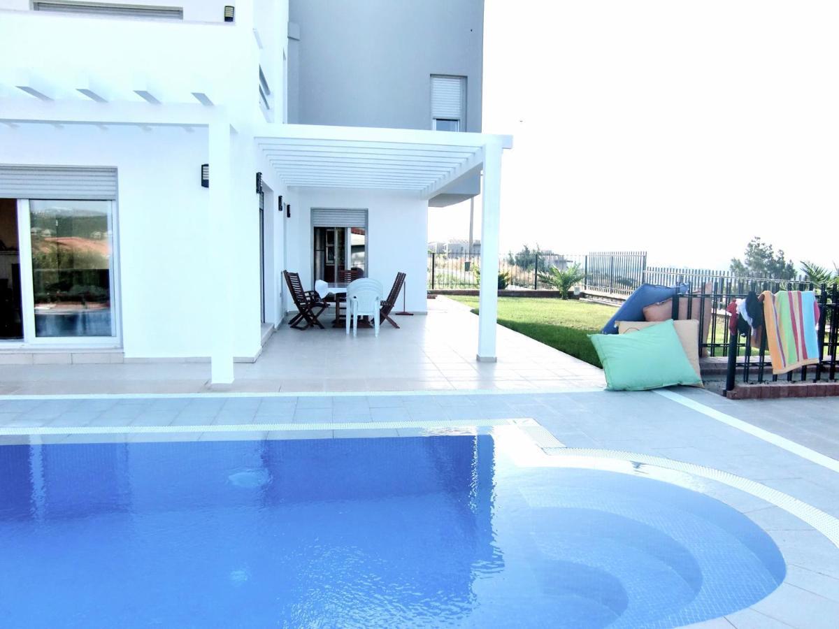Luxury Villa With Amazing View, Çeşme Εξωτερικό φωτογραφία